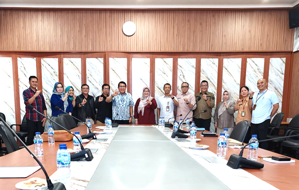 Rapat Pengurus DPK APINDO Kabupaten Bogor dengan Kepala Dinas Perdagangan dan Perindustrian Kabupaten Bogor